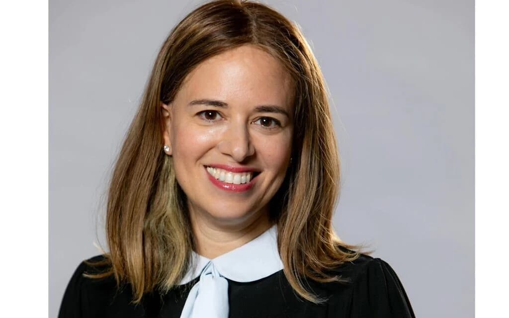 Dr. Nechumi Yaffe