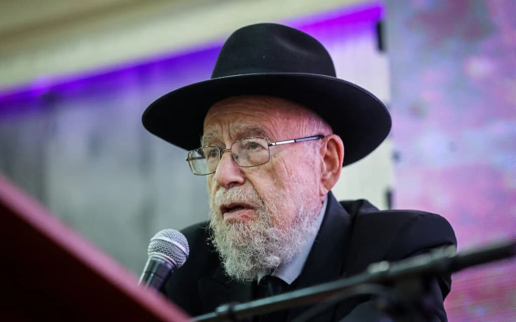 Rabbi Dov Lior at a ceremony in Jerusalem